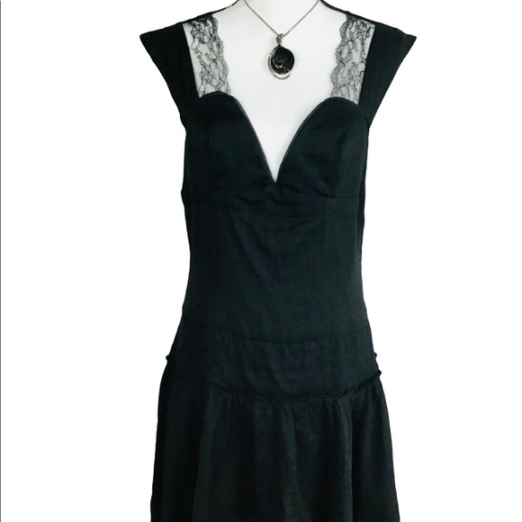 C’N’C  COSTUME NATIONAL Black Sleeveless Lace Trims Dress. Size 8 - Picture 1 of 8